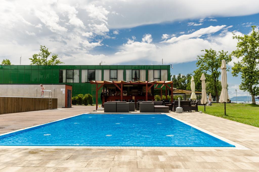 Butique Apartman Balatonlelle Luaran gambar
