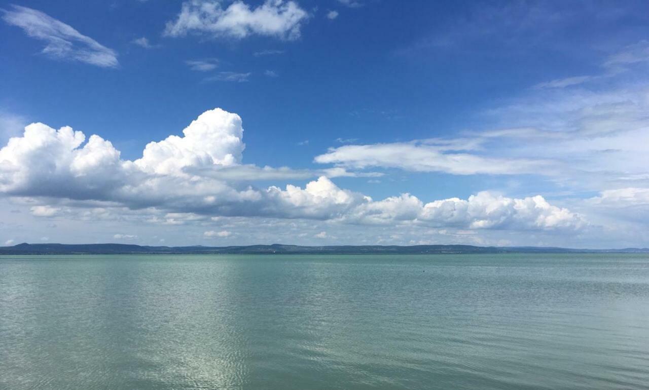 Butique Apartman Balatonlelle Luaran gambar